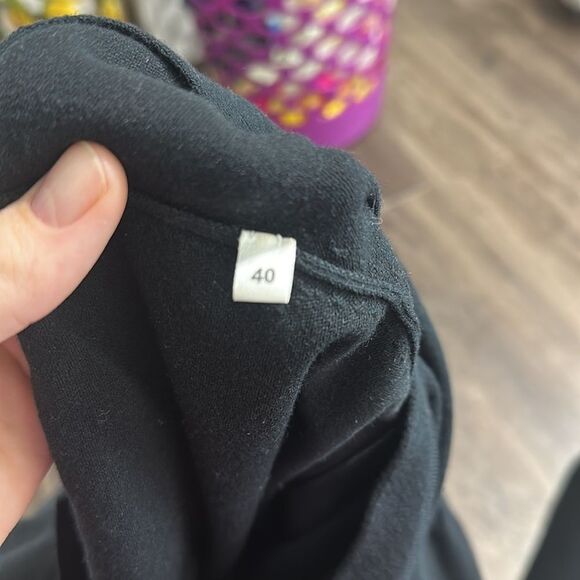 Bruno Manetti Black Scoop Neck Sweater Sz 40 (Small) - Picture 6 of 6